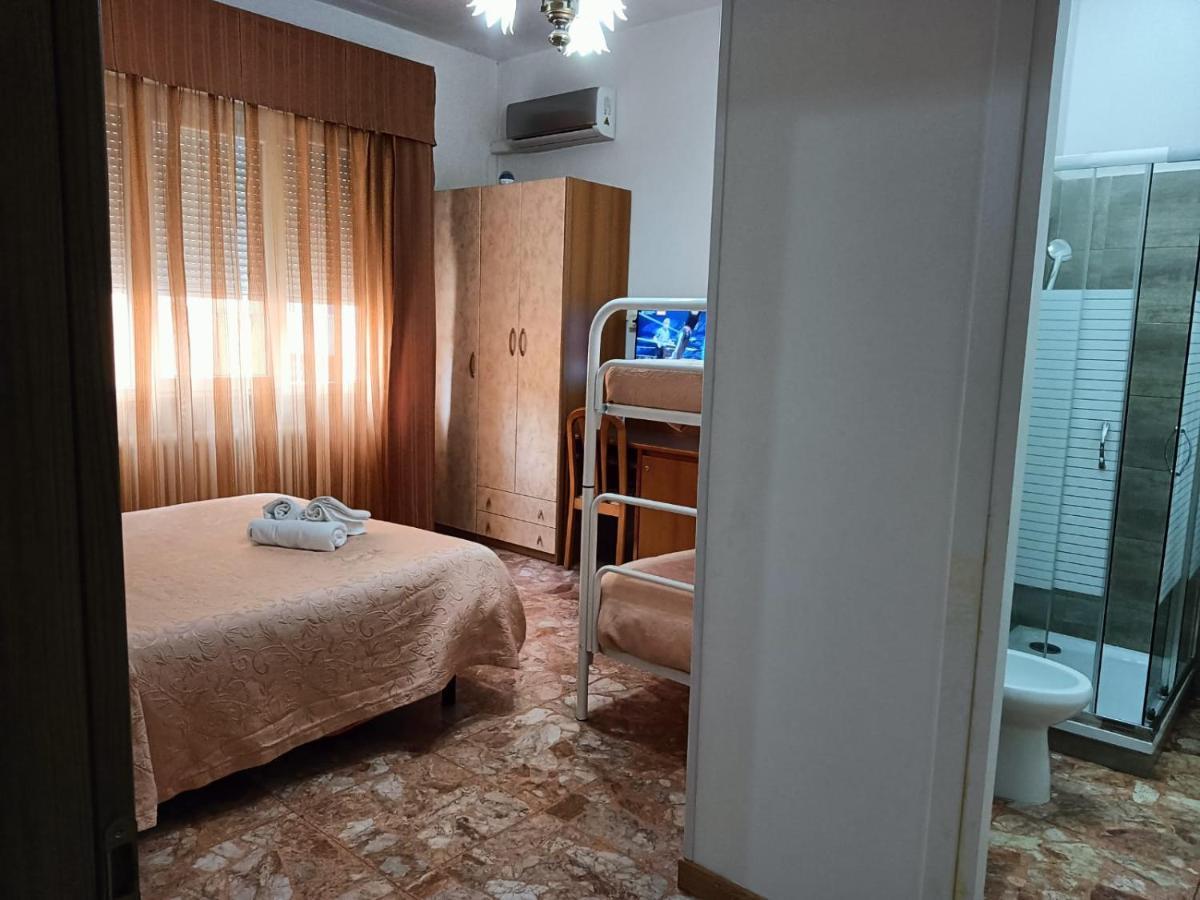 Domus Cesena Hotel Eksteriør billede